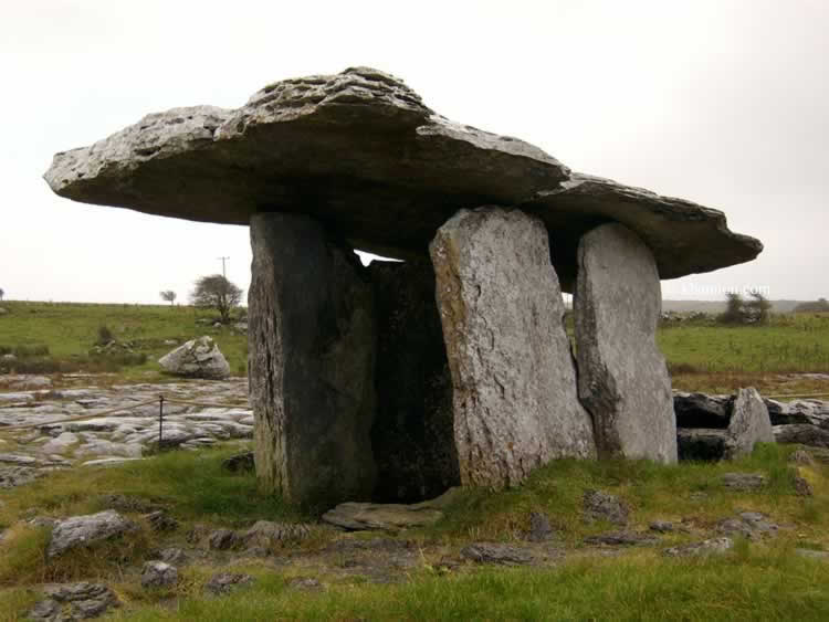 Poulnabrone Dolmen